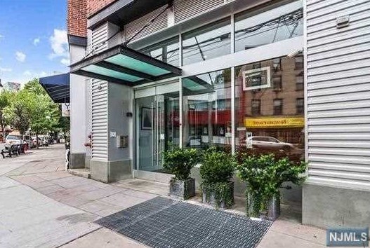 217 Newark Ave, Jersey City, NJ 07302