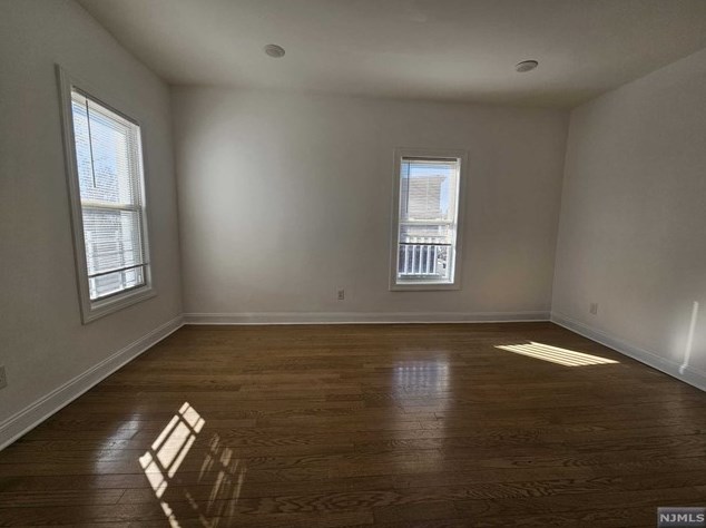 35 Wakeman Ave #3, Newark, NJ 07104