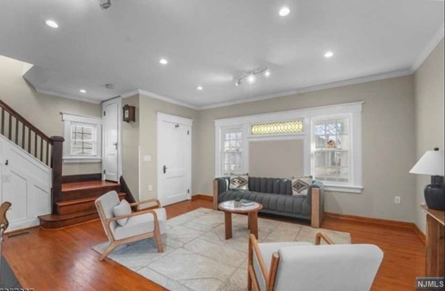 14 Montross Ave, Rutherford, NJ 07070
