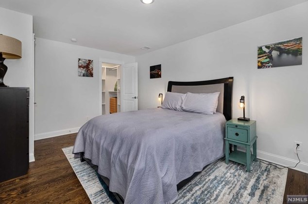 15 4th St, Wood-Ridge NJ  07075-2205 exterior