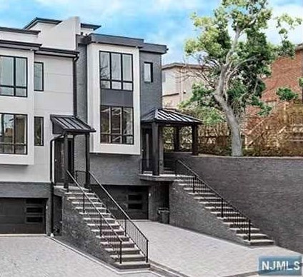 466 Jane St, West Fort Lee NJ 07024-2634 exterior