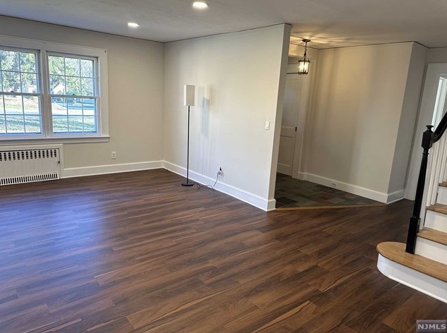 344 Van Emburgh Ave, Ridgewood, NJ 07450