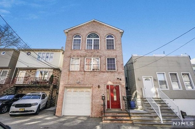 283 Winfield Ave #apt 1, Jersey City, NJ 07305