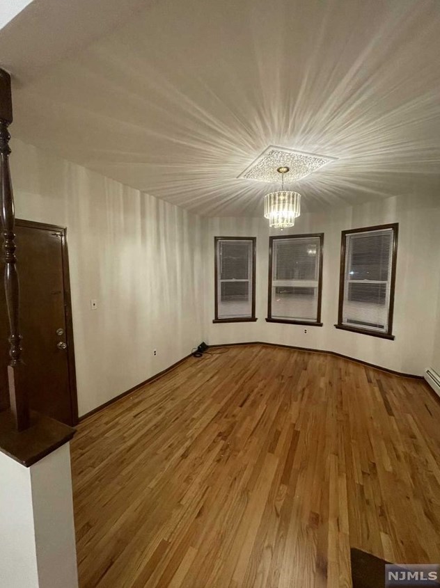 273 Chestnut St, Kearny NJ  07032-2501 exterior