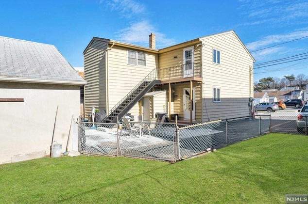 42 Newby Ave, West Paterson, NJ 07424