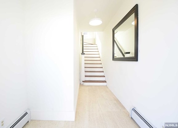 230 Dayton St #2, Ridgewood, NJ 07450