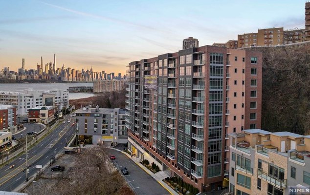 8701 Churchill Rd #904, North Bergen, NJ 07047