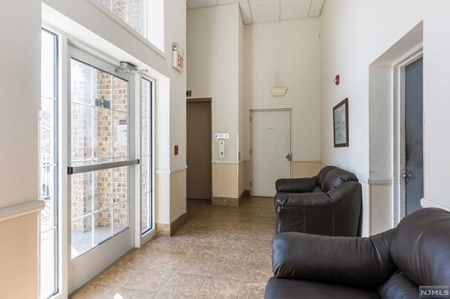 110 Orange St, Bloomfield NJ  07003-4704 exterior