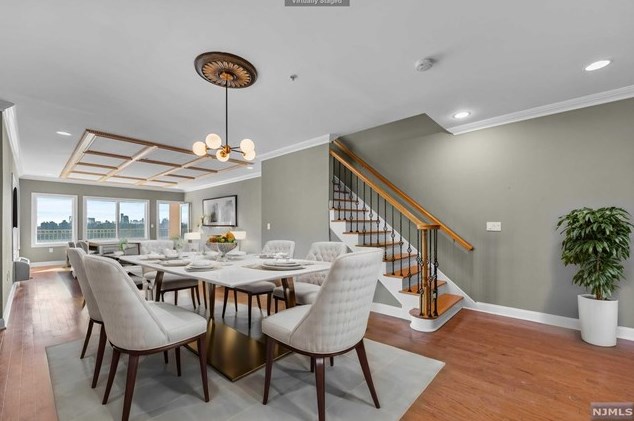 196 Cedar St, Cliffside Park, NJ 07010-1279