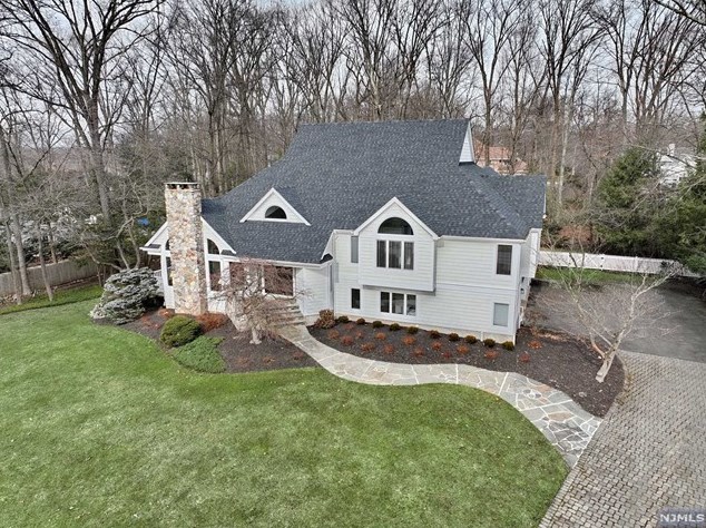 23 Dogwood Hill Rd, Upper Saddle River, NJ 07458