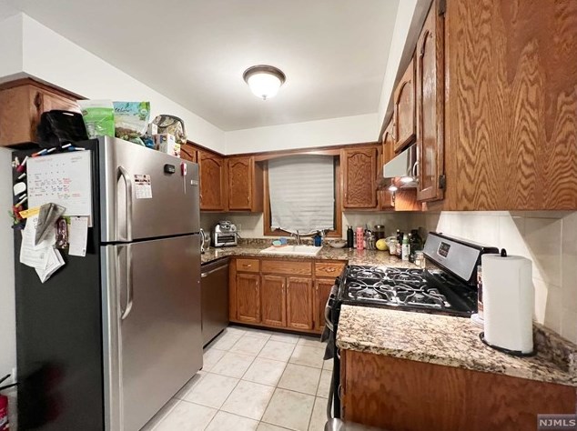 351 Falmouth Ave #1, Elmwood Park, NJ 07407
