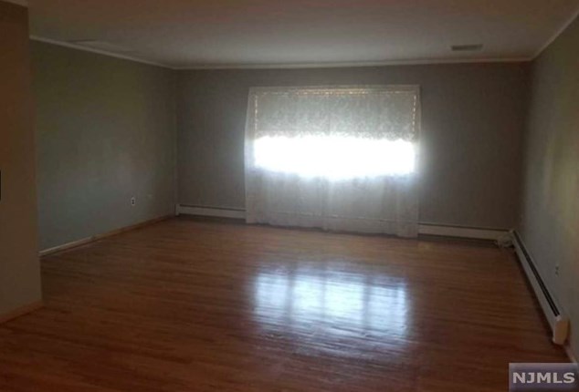 3 Bergen St # 2, Outwater, NJ