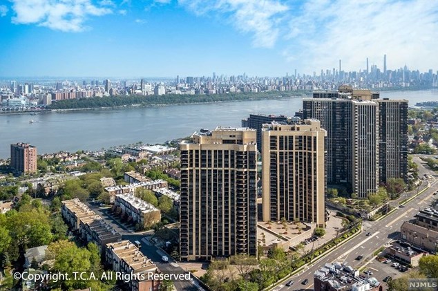 900 Palisade Ave #8e, West Fort Lee, NJ 07024