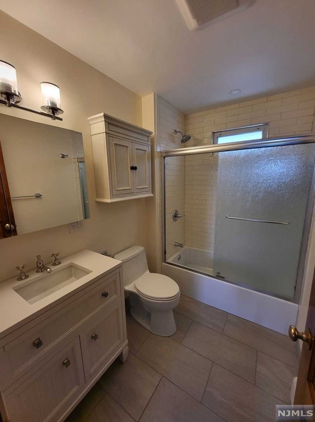 295 Lafayette Ave, Cliffside Park, NJ 07010
