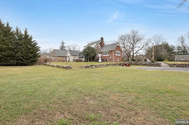 50 2nd St, Park Ridge, NJ 07656