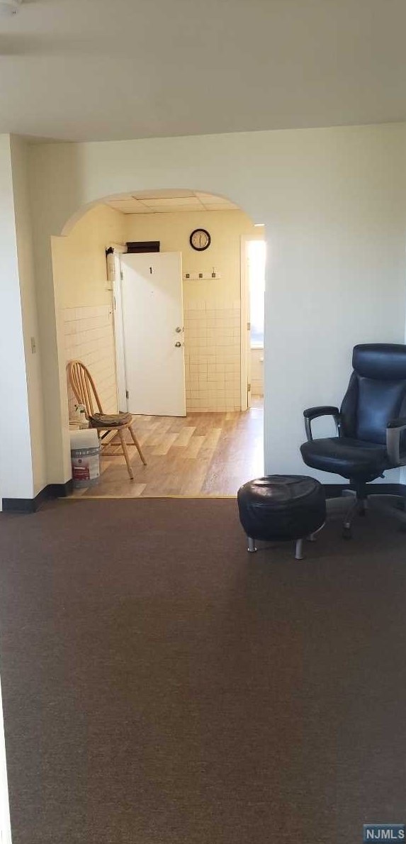 337 6th St, Carlstadt, NJ 07072