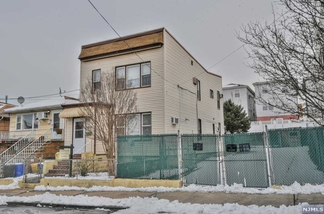 4312 Cottage Ave, North Bergen, NJ 07047