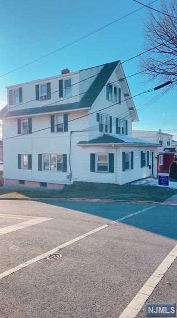 312 East Brinkerhoff Ave #1st Fl, Palisades Park, NJ 07650