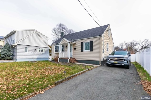 511 Riverside Ave, Rutherford, NJ 07070