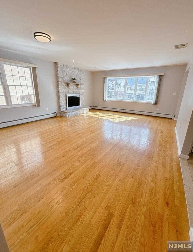 201 Philip Ave #1, Elmwood Park, NJ 07407