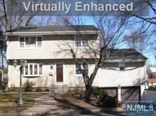 47 Cooper St, Bergenfield NJ  07621-1610 exterior