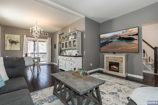 776 Mcbride Ave, West Paterson NJ  07424-2871 exterior