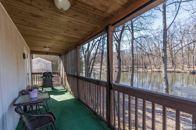 776 Mcbride Ave, West Paterson NJ  07424-2871 exterior