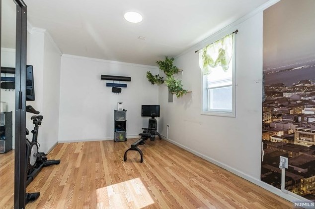 776 Mcbride Ave, West Paterson NJ  07424-2871 exterior