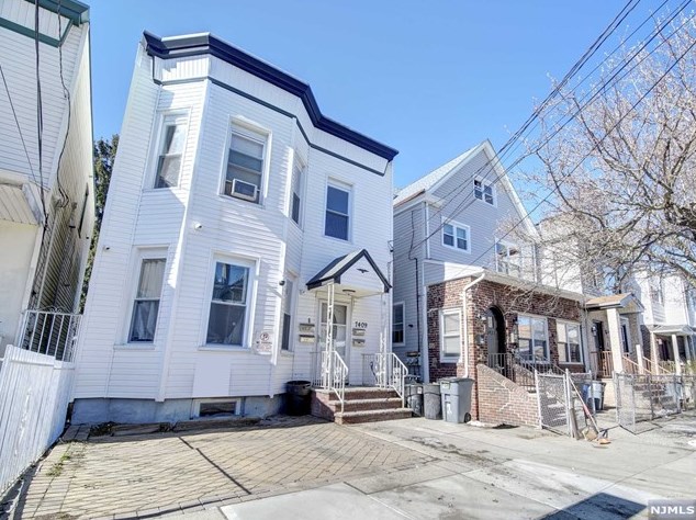 7409 2nd Ave, North Bergen, NJ 07047