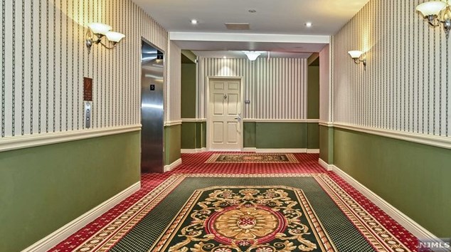 1 Orient Wy #504, Rutherford, NJ 07070