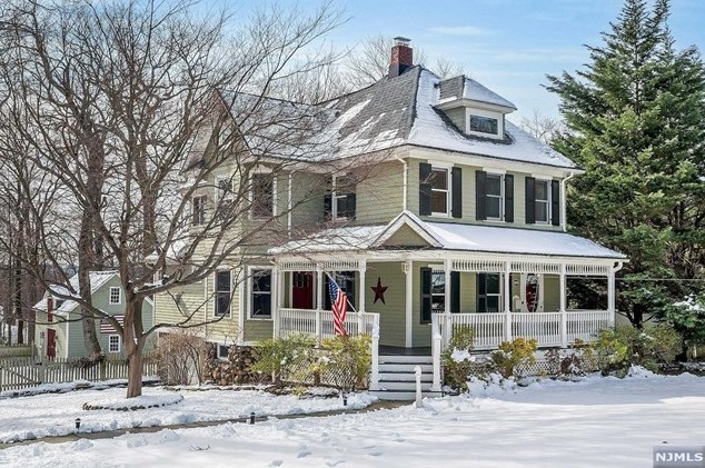 350 W Ridgewood Ave, Ridgewood, NJ 07450