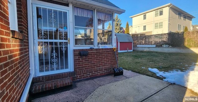 118 Shaw St, Outwater, NJ 07026