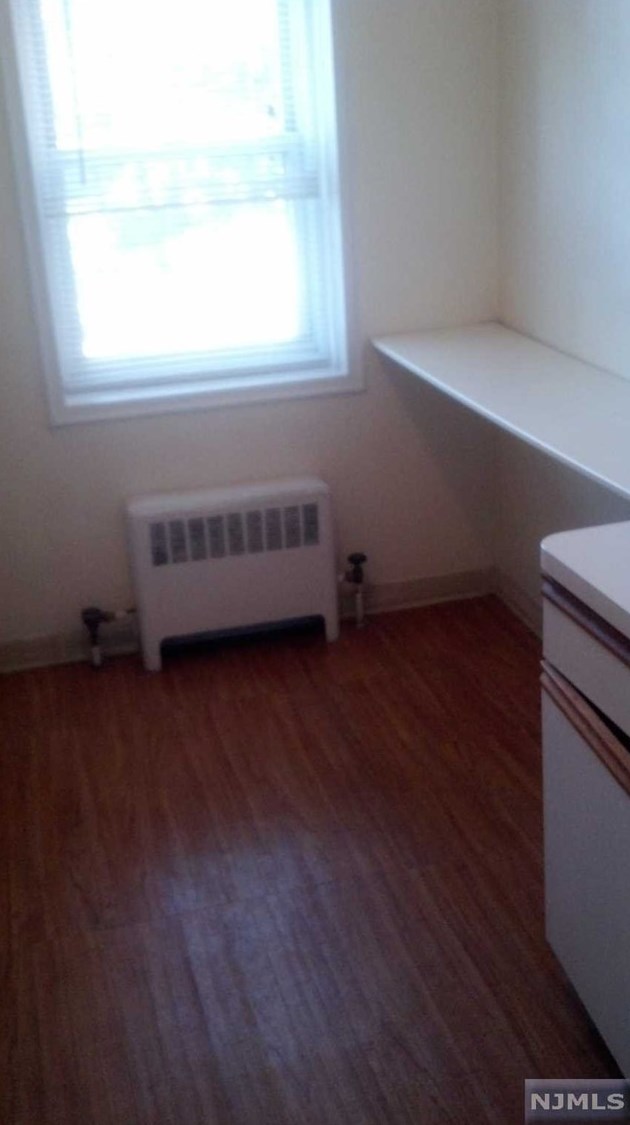 2350 Linwood Ave #2-c, West Fort Lee, NJ 07024