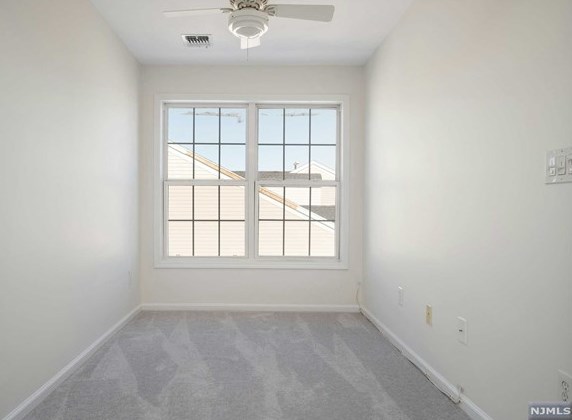 173 Winchester Ct, Clifton NJ  07013-2676 exterior