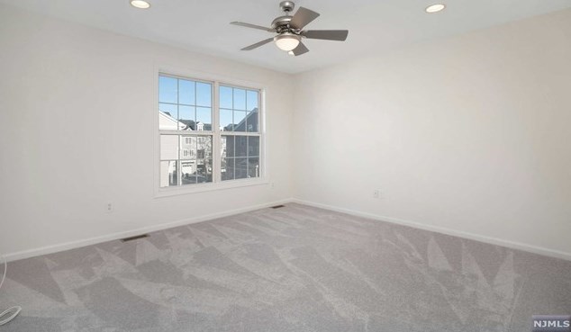 173 Winchester Ct, Clifton NJ  07013-2676 exterior