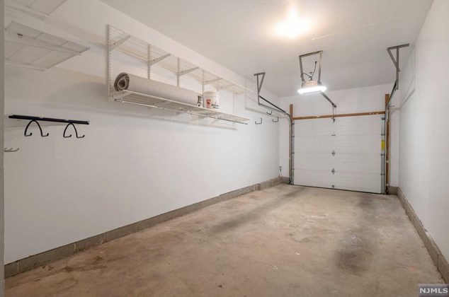 173 Winchester Ct, Clifton NJ  07013-2676 exterior