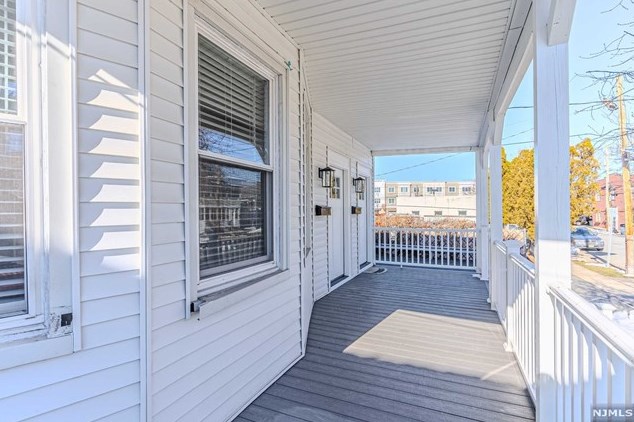 27 Lincoln Ave, West Paterson, NJ 07424