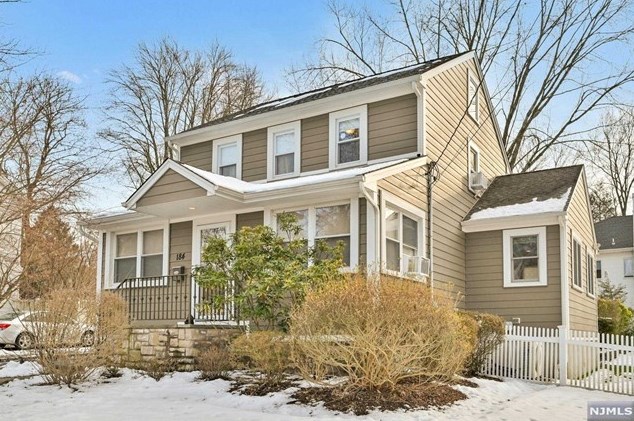184 South St, Cresskill, NJ 07626