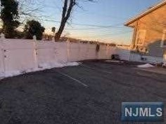 154 River Rd, North Arlington, NJ 07031