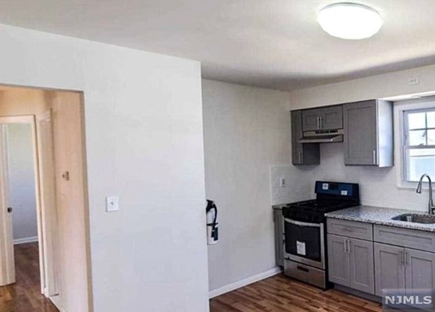 134 Hobart Ave, Rutherford NJ  07070-1320 exterior