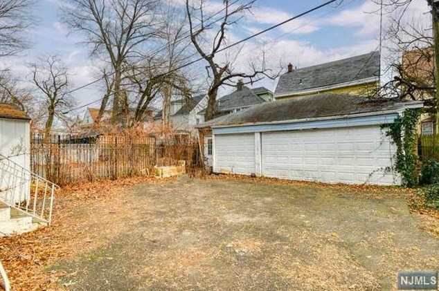 794 12th St, Newark NJ  07108-1305 exterior