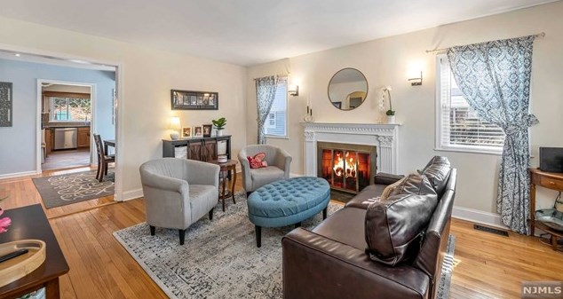 971 River Rd, N Milford, NJ 07646