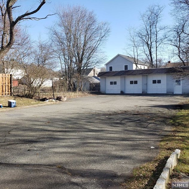 13 Cornish St, Washington NJ 07882-2102 exterior