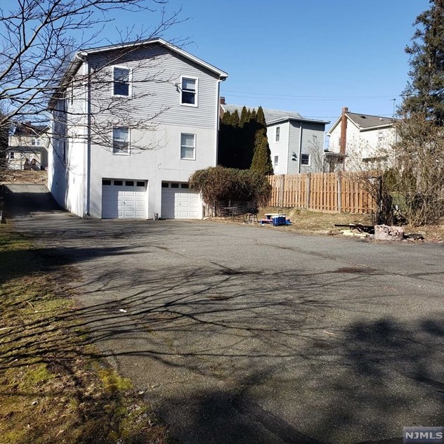 13 Cornish St, Washington NJ 07882-2102 exterior