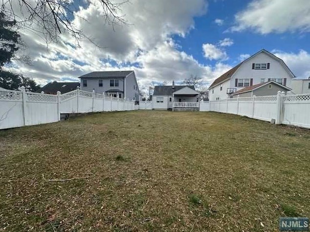 314 Passaic Ave, Rutherford NJ  07070-1826 exterior