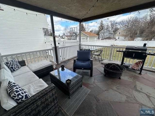 314 Passaic Ave, Rutherford NJ  07070-1826 exterior