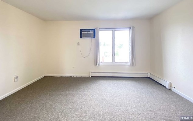 431 Taylor Ave #2nd Fl, South Hackensack, NJ 07606