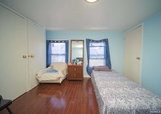 341 Marshall St, Paterson NJ  07503-3130 exterior