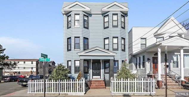 38 Troy St #1l, Jersey City, NJ 07307