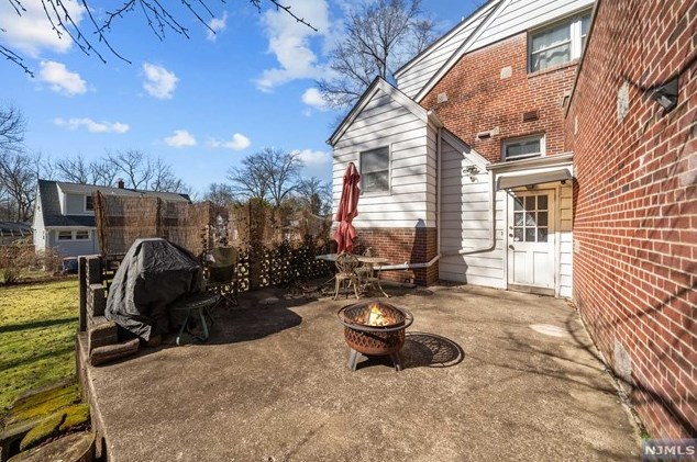 595 Knickerbocker Rd, Tenafly, NJ 07670